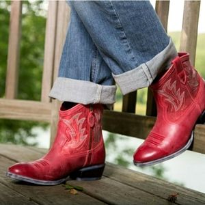 ❤Ariat Red Darlin 7.5 western ankle boots